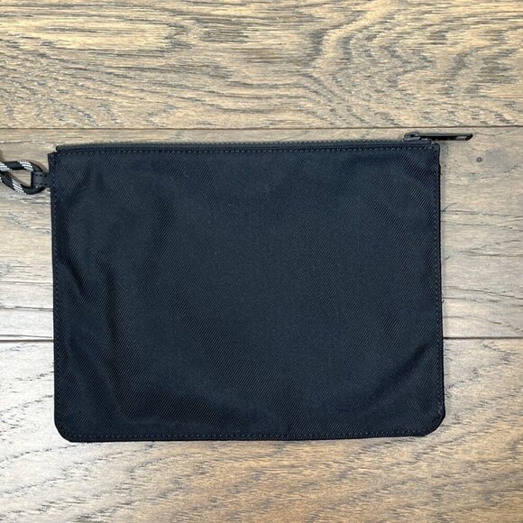 LULULEMON All Zipped Up Canvas Pouch Black OS EUC W9BGSS - Picture 3 of 6